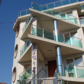 Гостиница VENIS hotel  Созополь